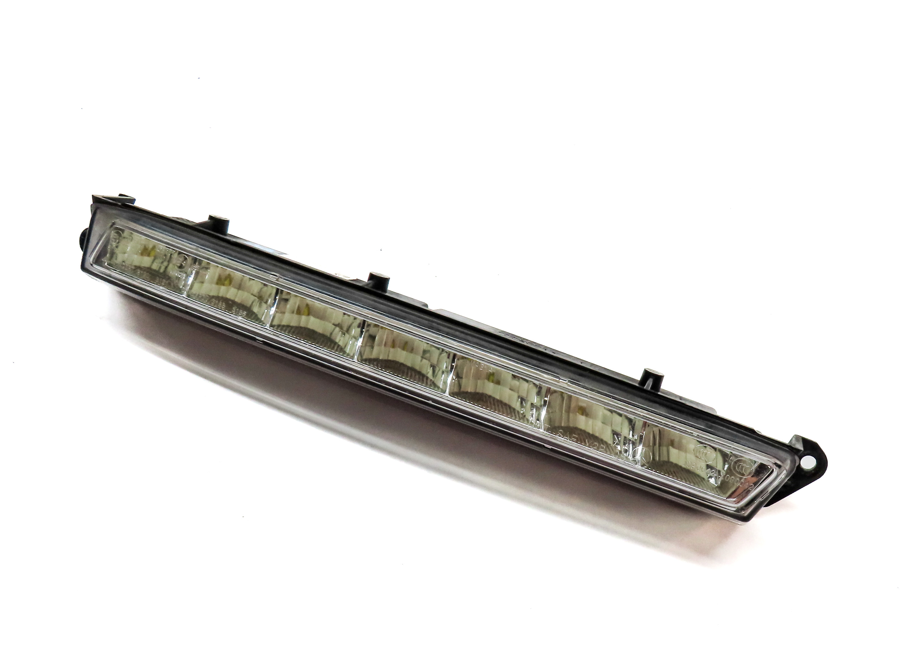 2011-2012 MB GL350 GL450 GL550 (X164) RIGHT PASSENGER LED FOG LIGHT DRIVING LAMP — exact item pictured